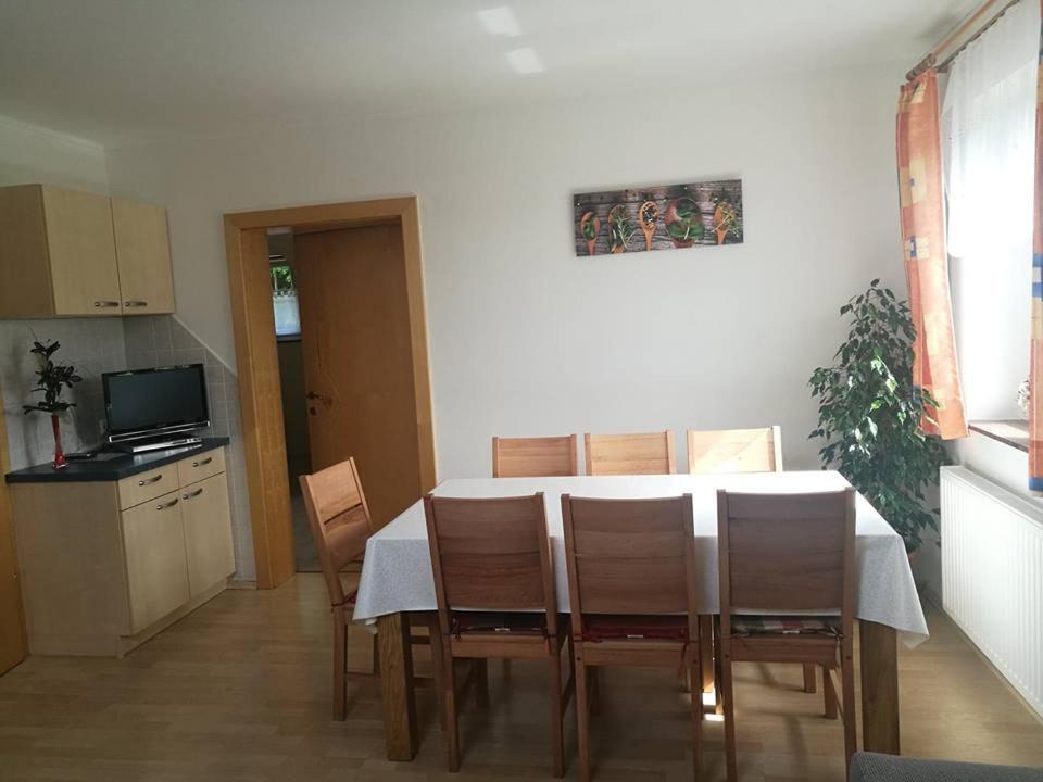 Ein schöner Panorama Blick Augsdorf Exterior foto